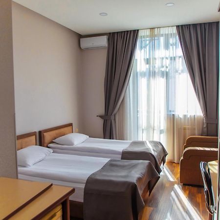 Irmeni Hotel Tbilisi Esterno foto