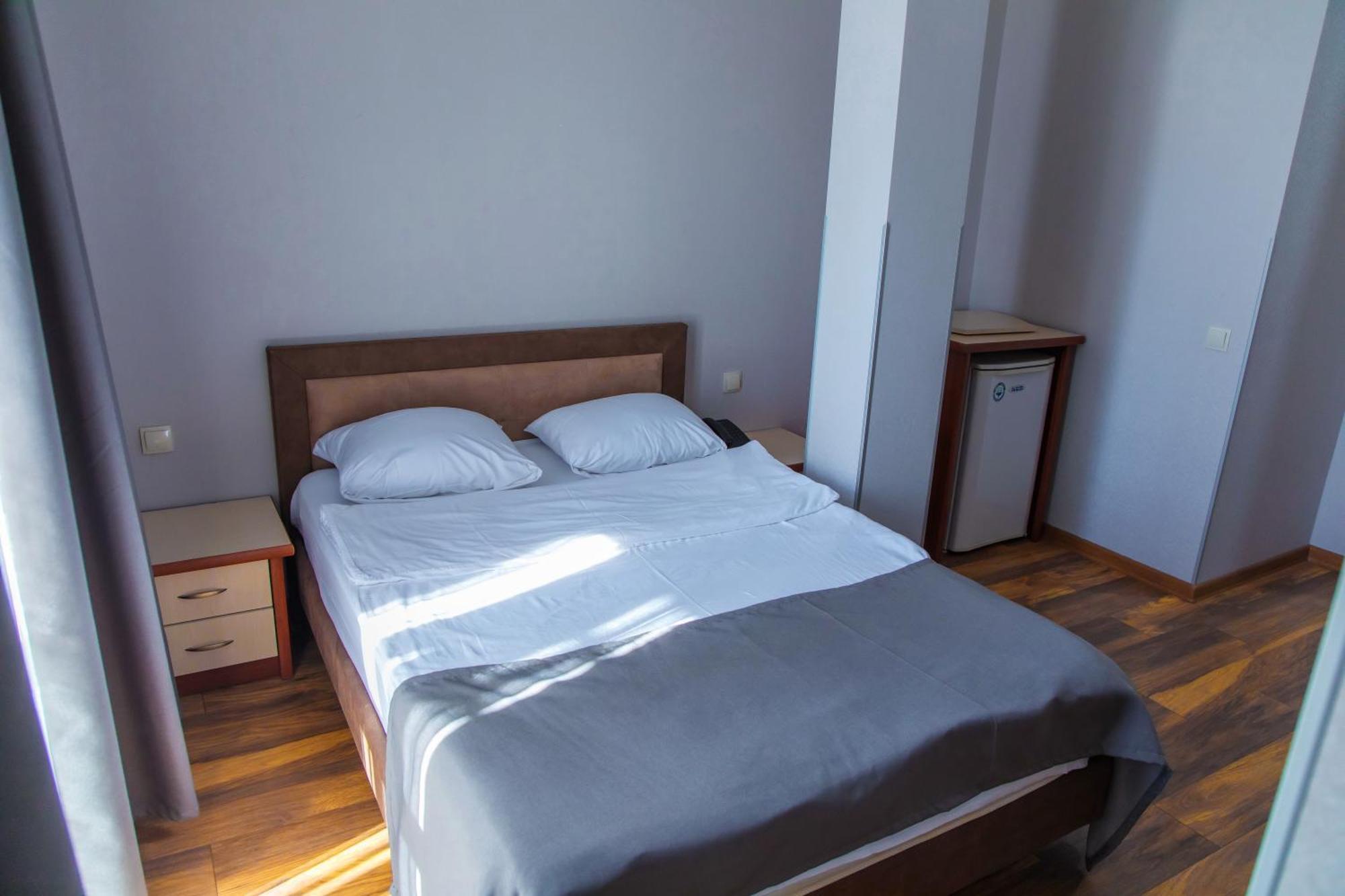 Irmeni Hotel Tbilisi Esterno foto