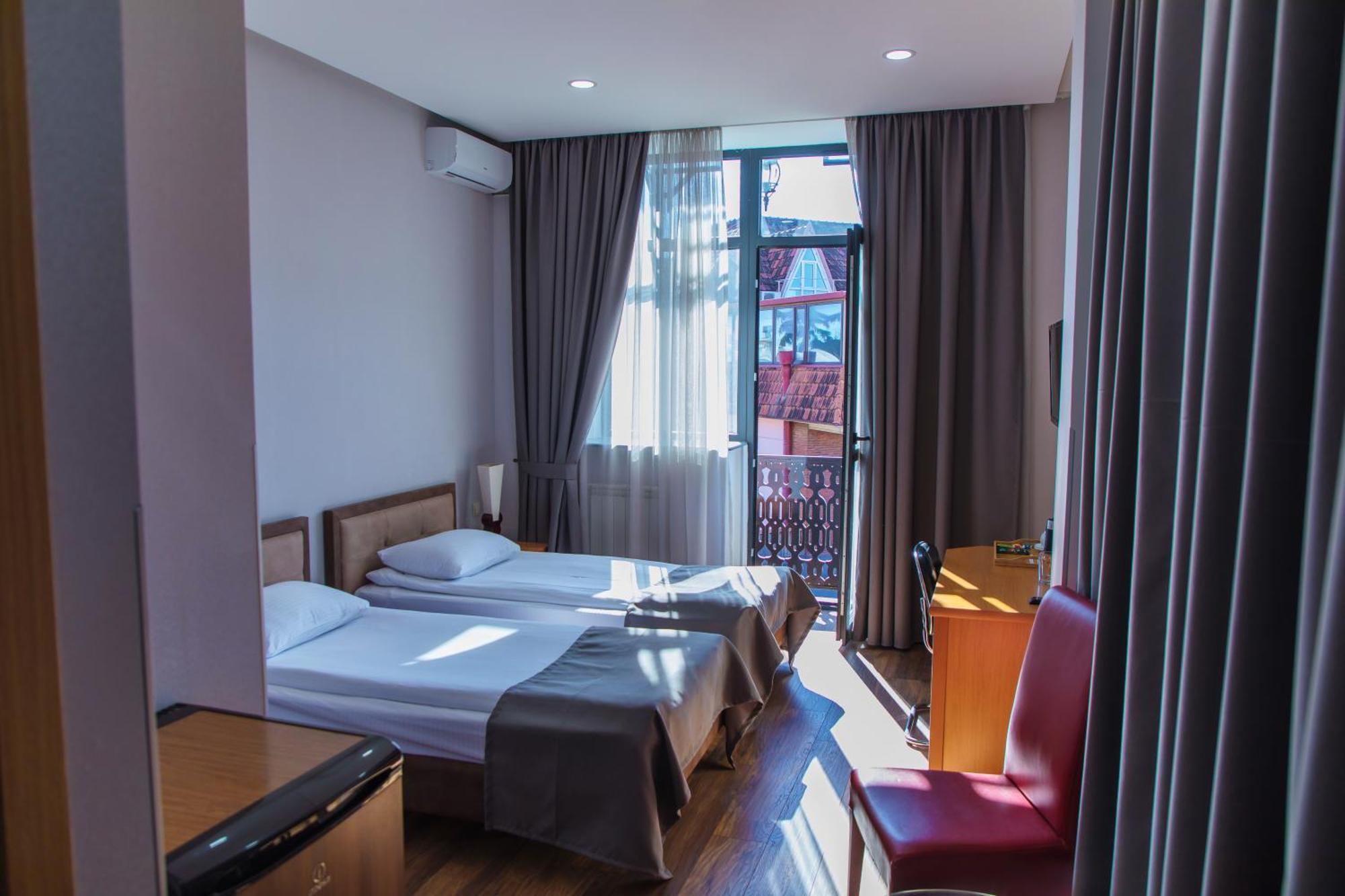 Irmeni Hotel Tbilisi Esterno foto