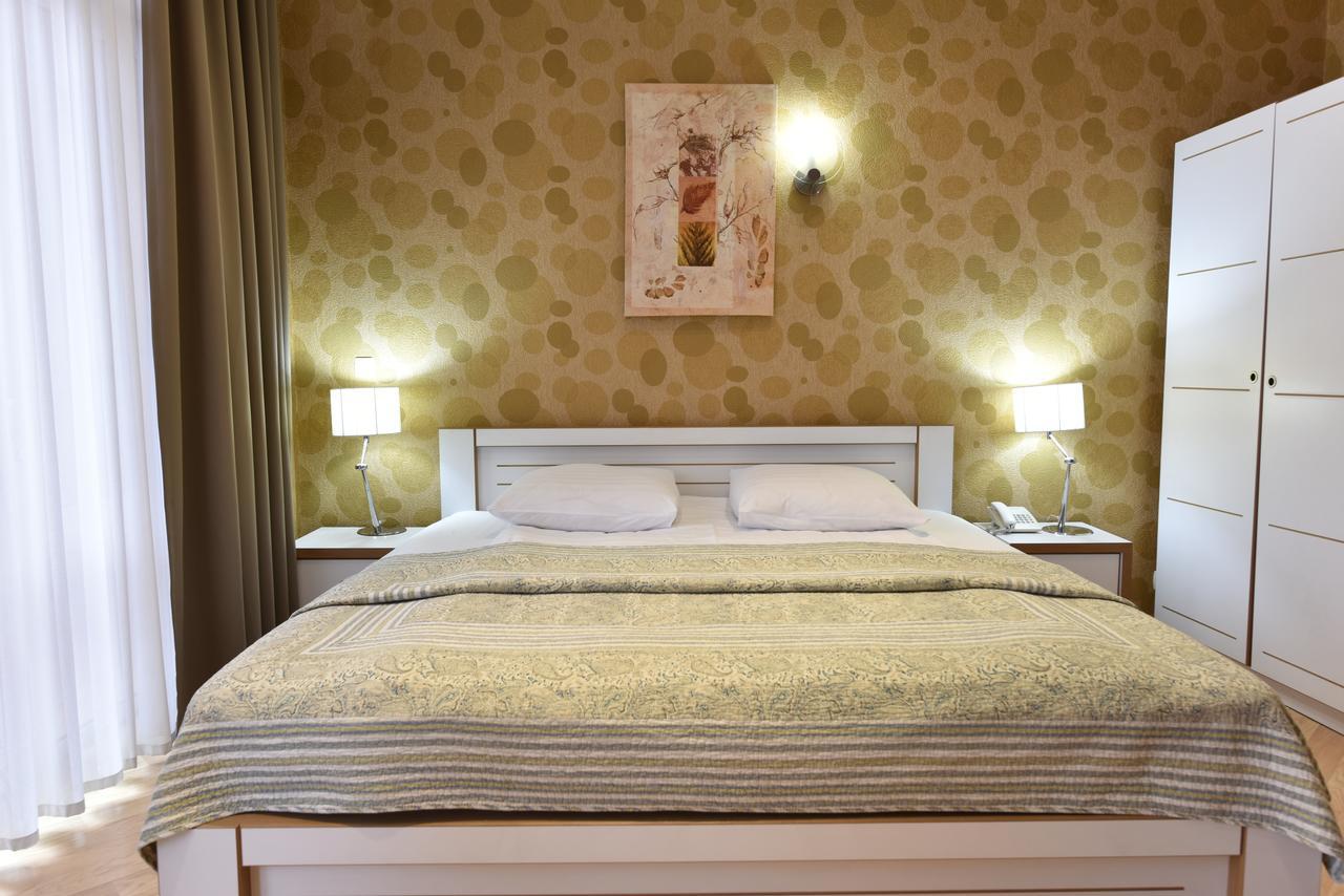 Irmeni Hotel Tbilisi Esterno foto
