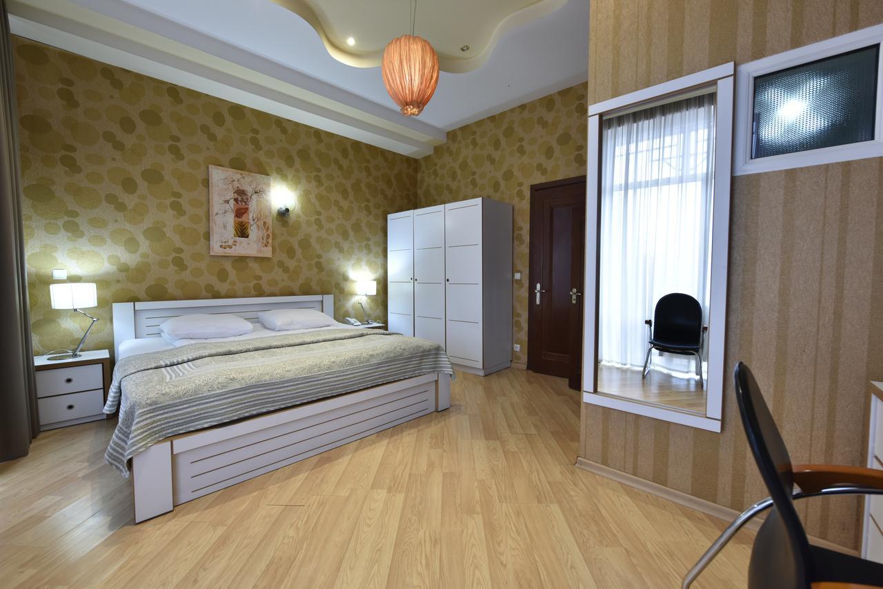 Irmeni Hotel Tbilisi Esterno foto