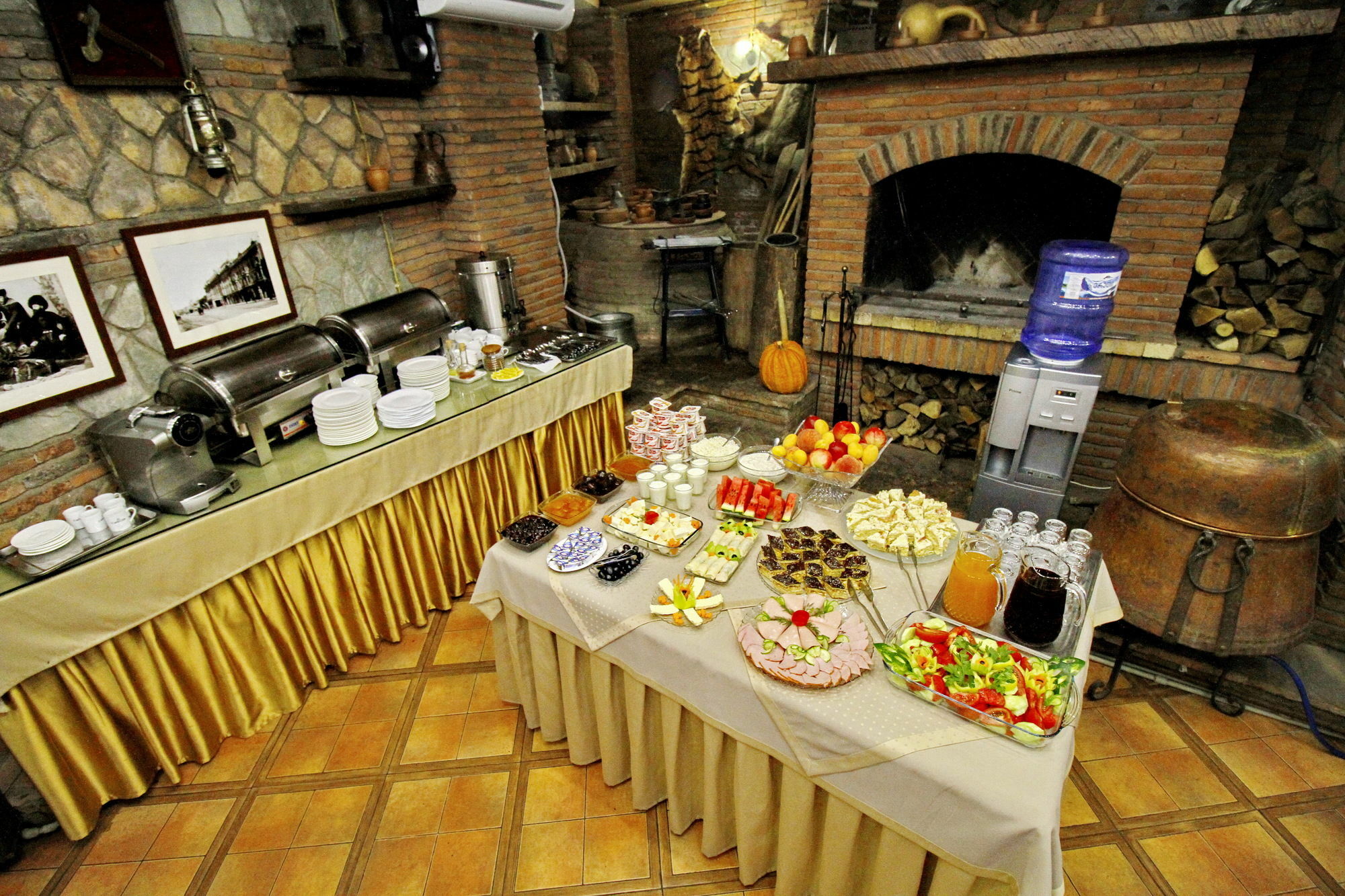 Irmeni Hotel Tbilisi Esterno foto
